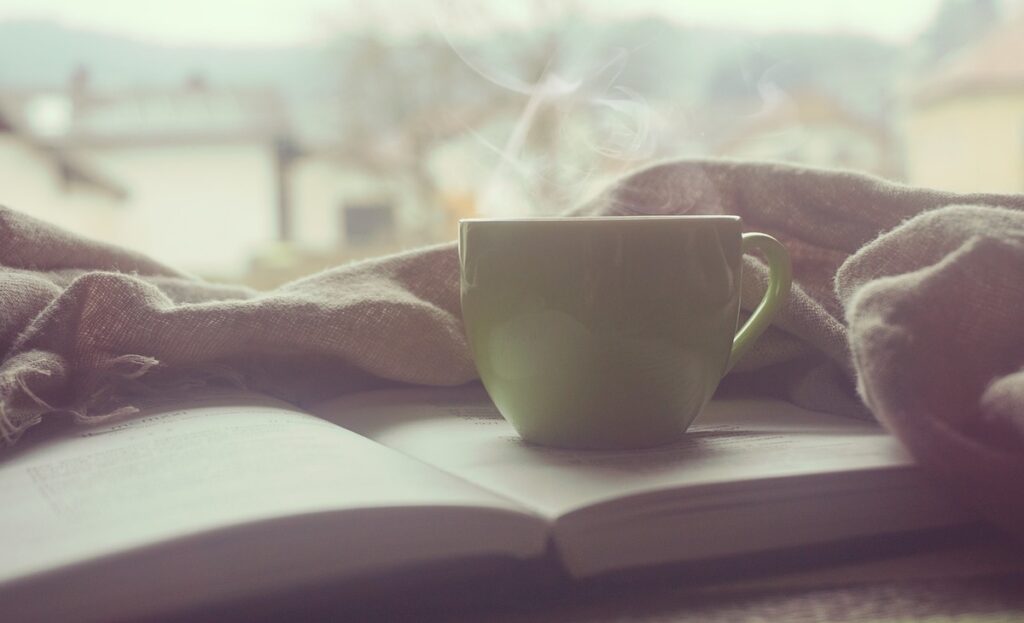 朝活に読書を取り入れるメリット